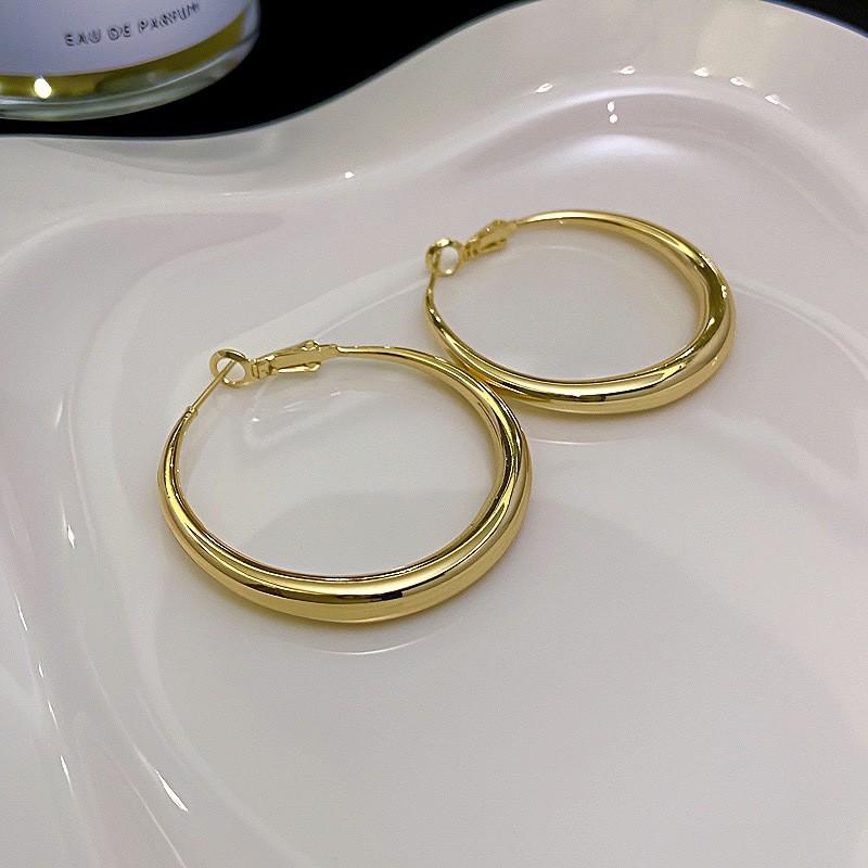 Vintage Rose Leaf Metal Cuban Link Pearl Earrings for Women