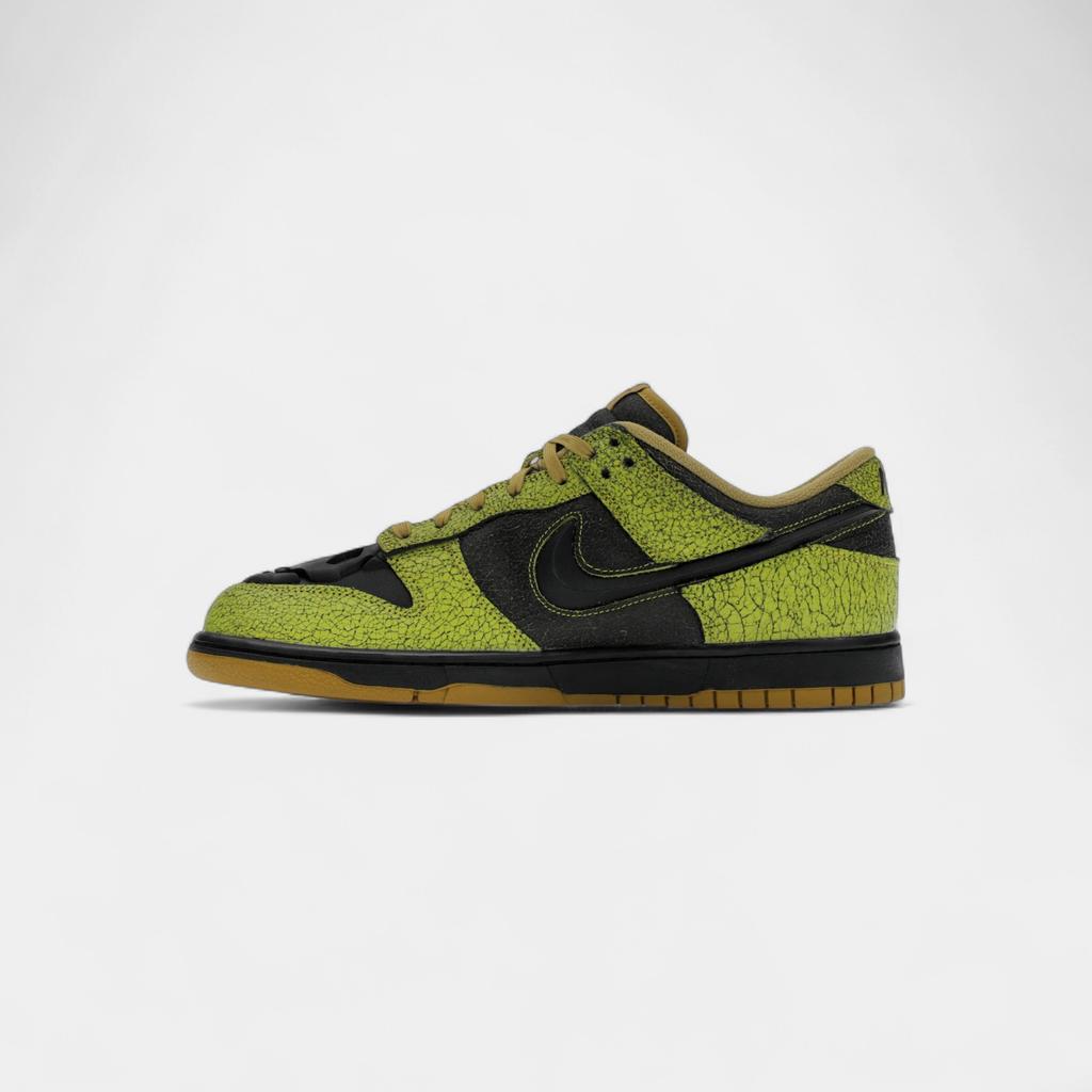 Nike Dunk Low Retro QS Halloween Skull