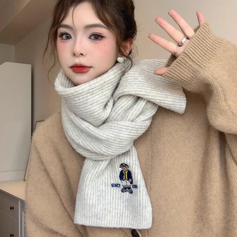 Cute bear embroidered scarf new winter women's wool warm knitted versatile scarf Korean atmosphere