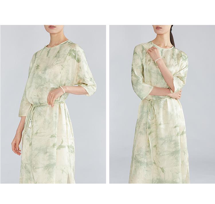 Платье миди ручной работы из жаккарда тутового шелка с принтом тай-дай - в китайском стиле, с круглым вырезом, скошенной планкой, рукавом семь восьмых