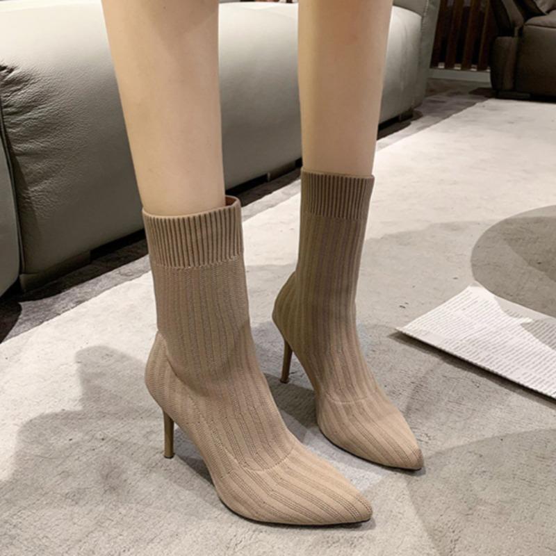 Новые женские осенние вязаные эластичные короткие сапоги на толстом каблуке