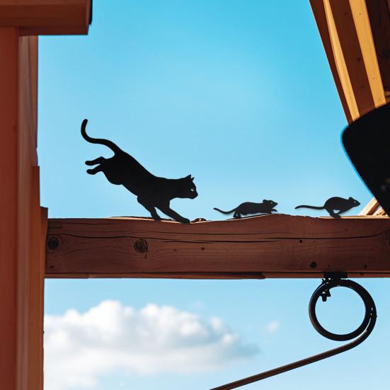 Металлический знак для сада с изображением кошки, простая установка, украшение для кошки, преследующей мышь, черный
