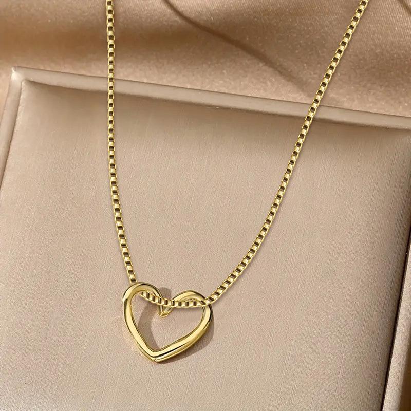 Ожерелье с полым персиковым сердцем для женщин, простая цепочка на ключицу, цепочка на шею Fresh Temperament, дизайнерские украшения