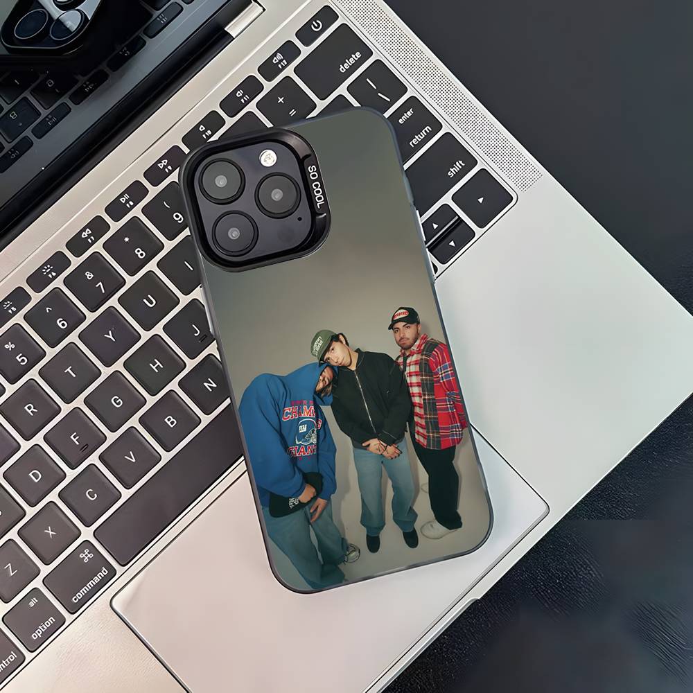 Чехол для телефона с изображением музыкальной группы Latin Mafia для iPhone 17,16,15,14,13,12,11,Pro,XS,Max,Plus,Mini,SE4,E Черный Матовый Ударопрочный Чехол