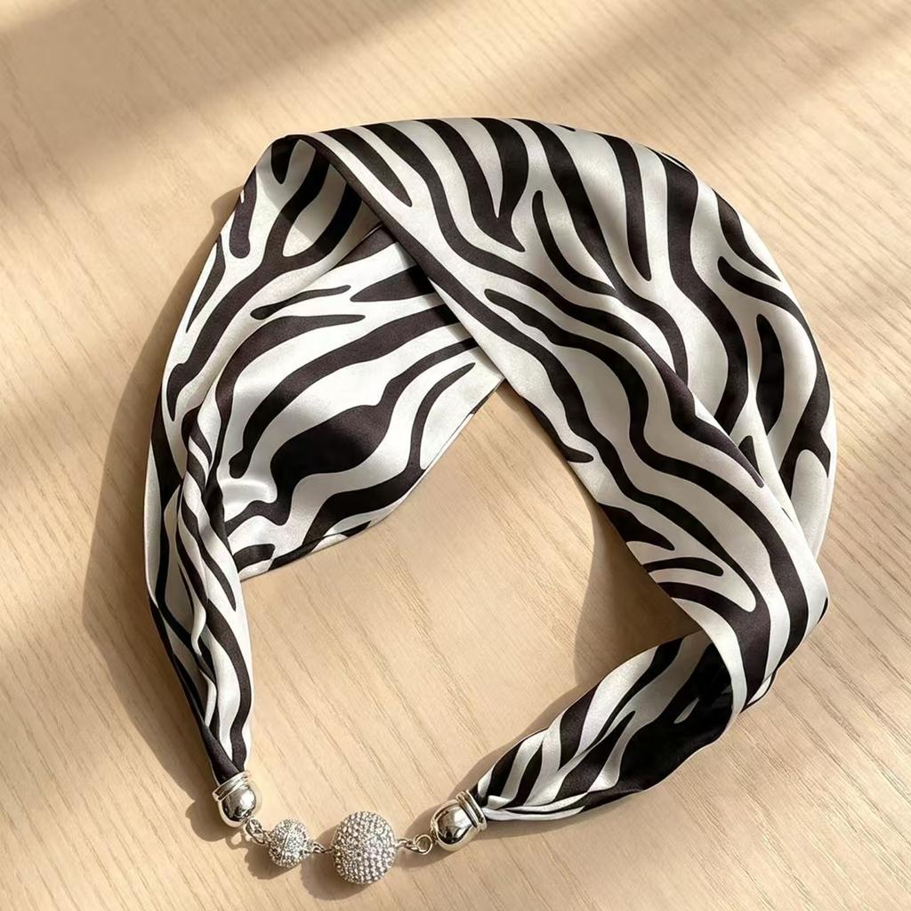 New retro pearl magnetic buckle small silk scarf women's high-end satin printed scarf summer versatile small scarf