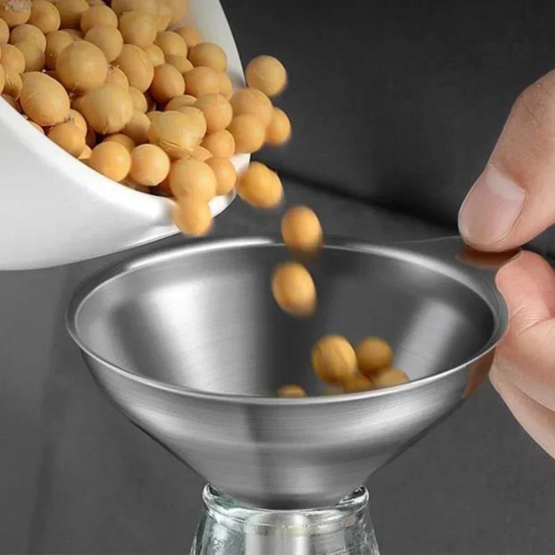 5PCS Stainless Steel Funnels Set Food Grade Metal Funnels With Cleaning Brush For Filling Bottles Kitchen Oil Liquid Filter Tool