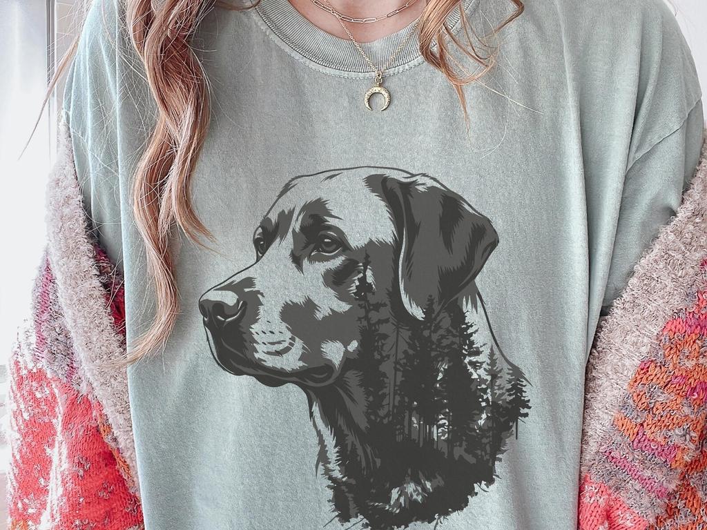 Labrador Forest Shirt - Mountain Lab Dog Face T-Shirt with Forest Tree Art, Minimalist Nature Labrador Retriever Tee