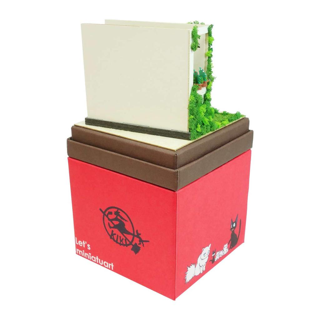 Sankei Studio Ghibli Mini Delivery Service Departure Day Papercraft Kiki's MP07-122