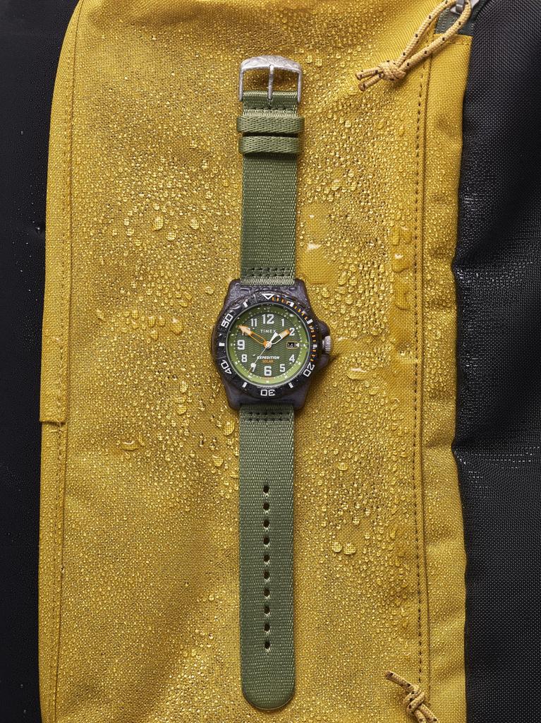 Часы Expedition Ocean Expedition Ocean Green Dial Ocean Пластик Минеральное стекло Solar 5 ATM Водонепроницаемость 44MM Часы TW2V40400 Зеленый [TIMEX]