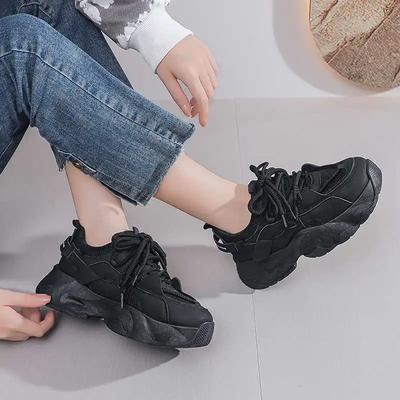 Женская обувь – Кроссовки