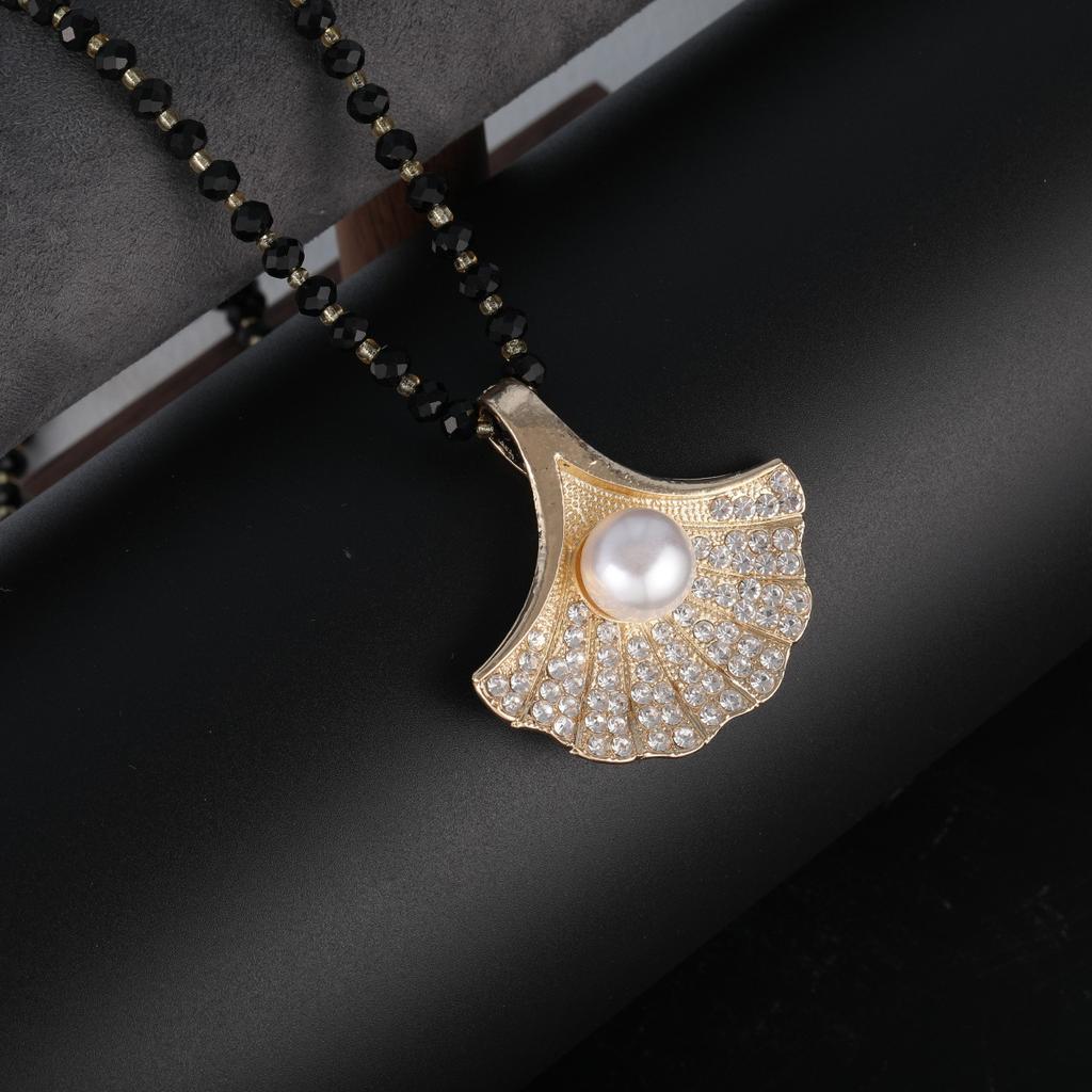 High-grade Alloy Gold-color Beaded Sweater Chain Long Romantic National Women's Necklace Natural Stone Pendant Autumn