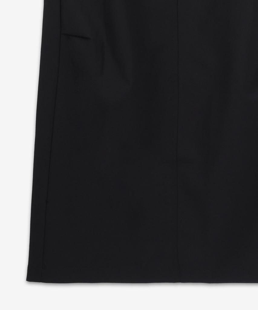 Kopeleuni Tailored Cargo Maxi Skirt - Black / Copj21Bis106Cblk