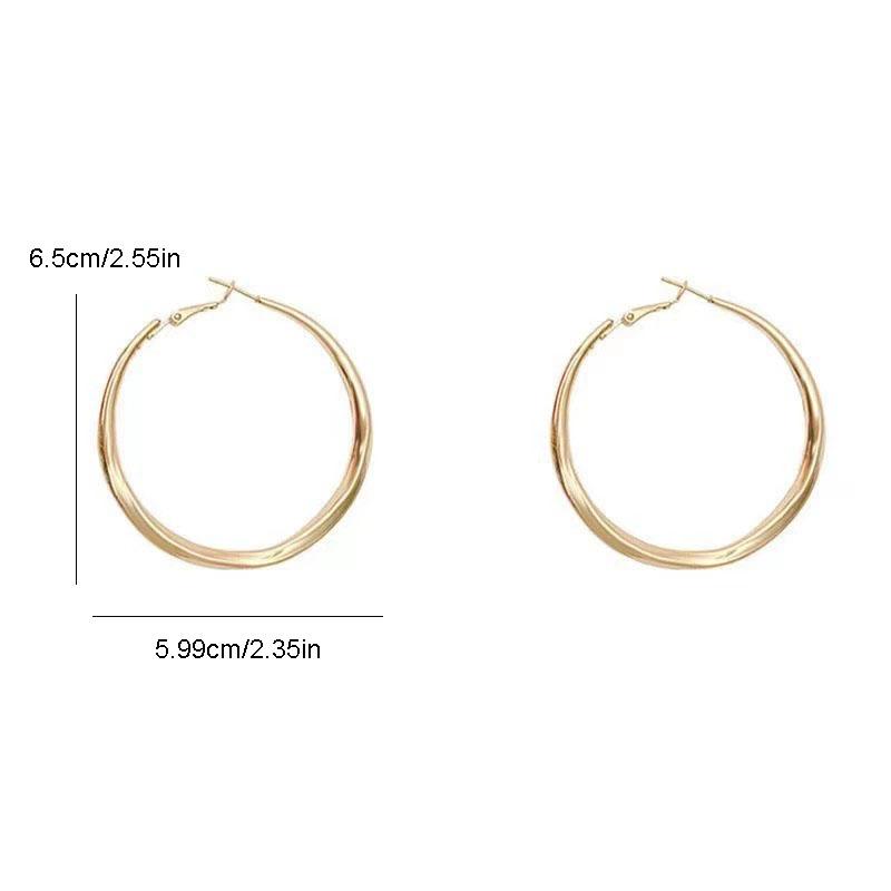 Good Jewelry Gifts Round Elegant Style Hoop Earrings Vintage Arge Hollow Jewelry For Women Fashion