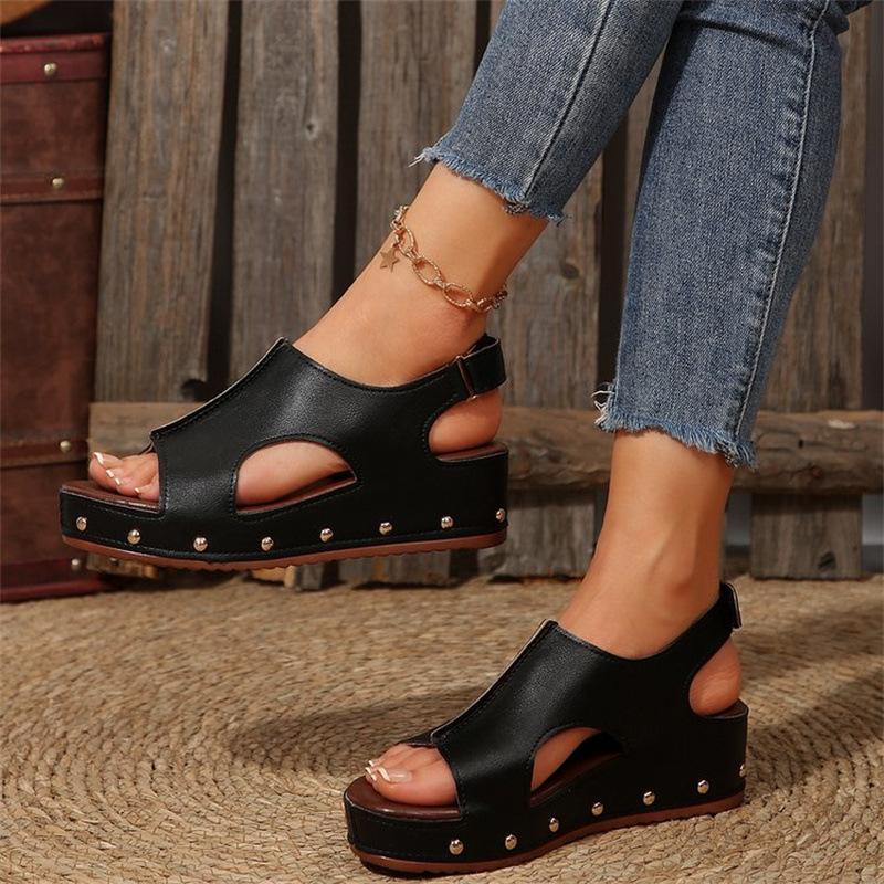 Fashion Summer Women's Sandals Heels Sandals Wedges Woman Platform Sandals Peep Toe PU Leather Rivet Fashion Sandalias De Mujer
