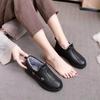 Women Vulcanize Shoes 2023 Winter Casual Slip On Fur Shoes for Women Waterproof Plush Print Shallow Mom Loafer