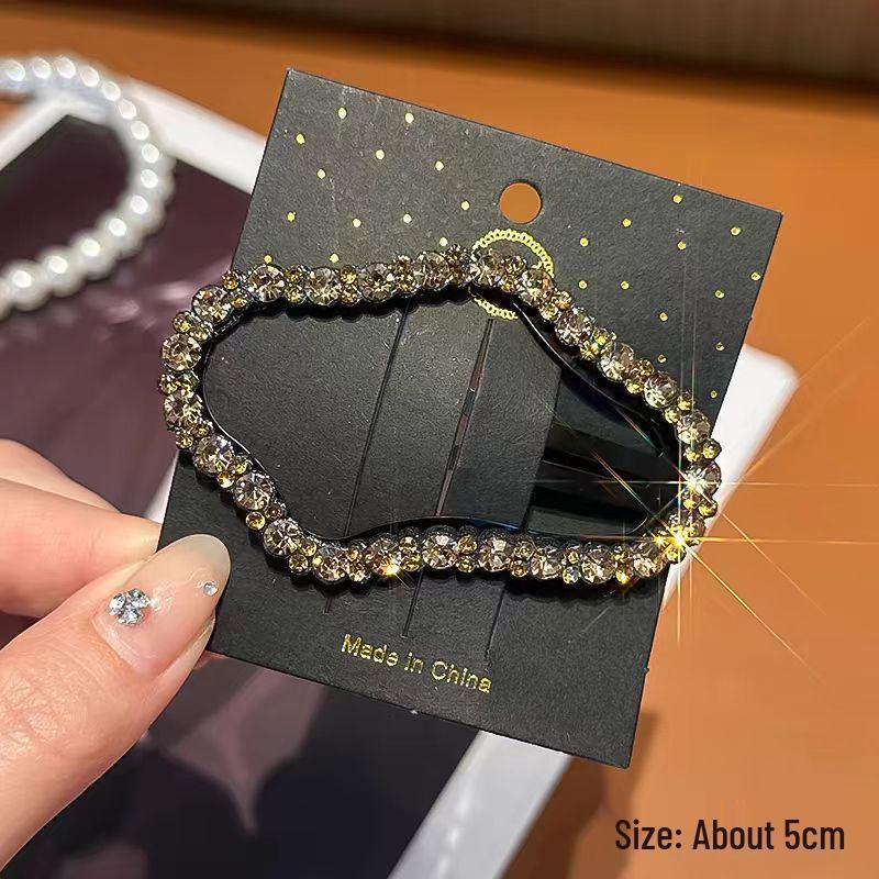 2025 High-End Цветная заколка для волос Cloud: Милая детская челка с заколкой и головной убор для девочек