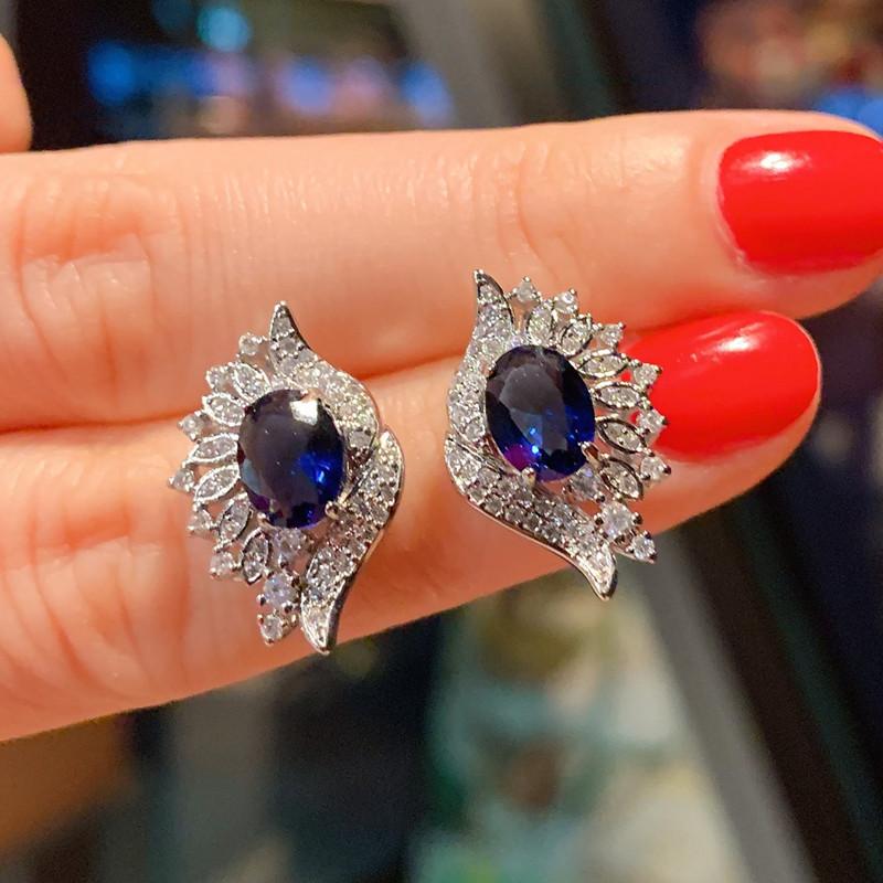 Серьги-гвоздики Huitan Chic Creative Design, женские украшения для вечеринок с ослепительными кубическими цирконами, эстетичные женские изящные серьги-гвоздики