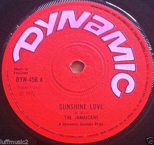 7-дюймовая пластинка JAMAICANS Sunshine Love DYN456 Dynamic Sounds 1972 UK Reggae Ska Dub Б/у