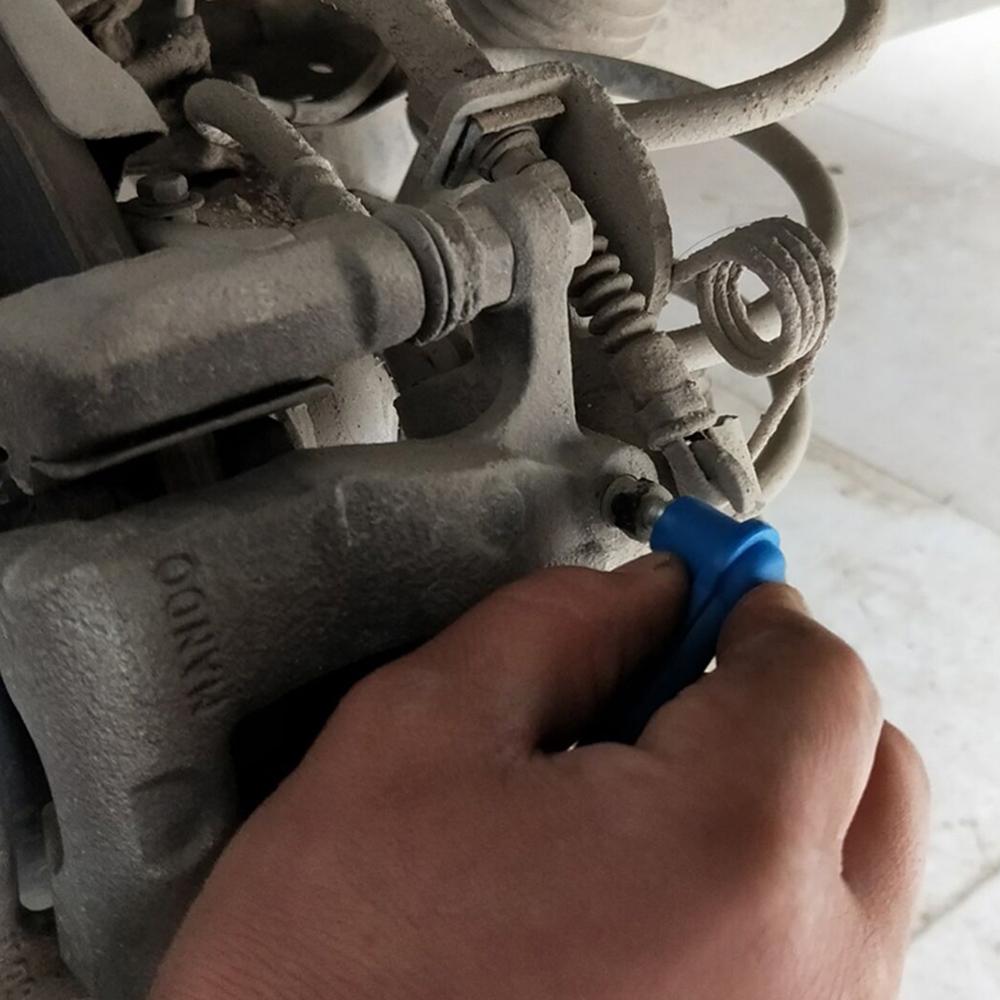 Car Brake Fluid Oil Changer Oil And Air Quick Exchange Tool For Cars Trucks Construction Vehicles