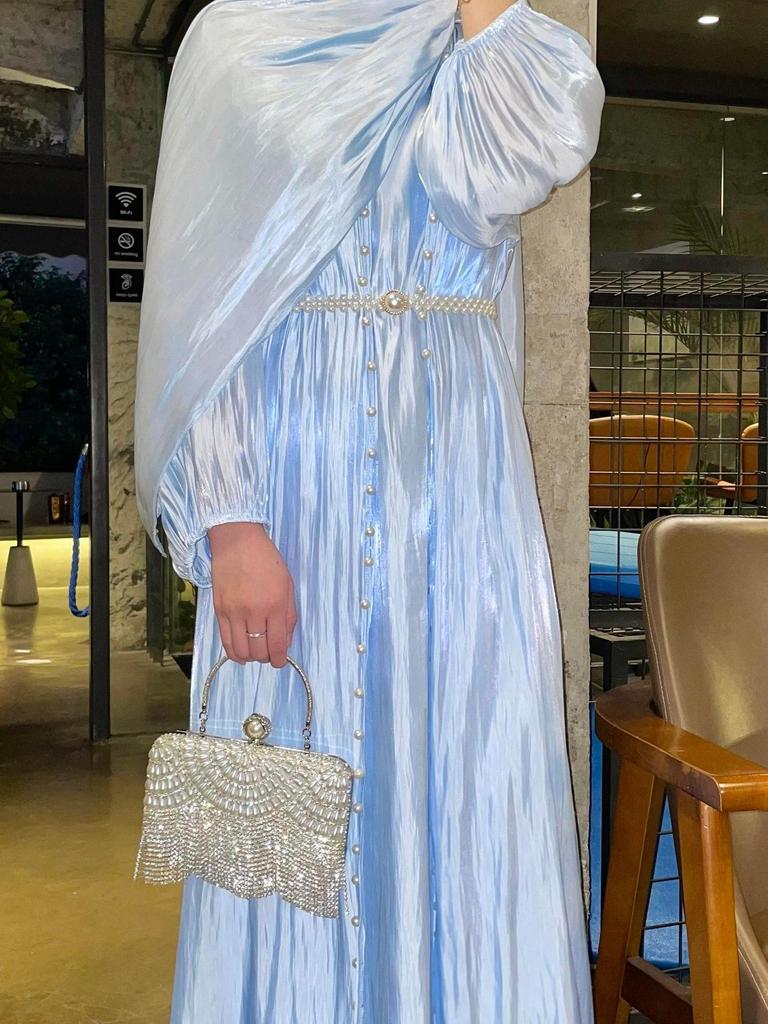 Женское мусульманское вечернее платье через границу с летящей пряжей