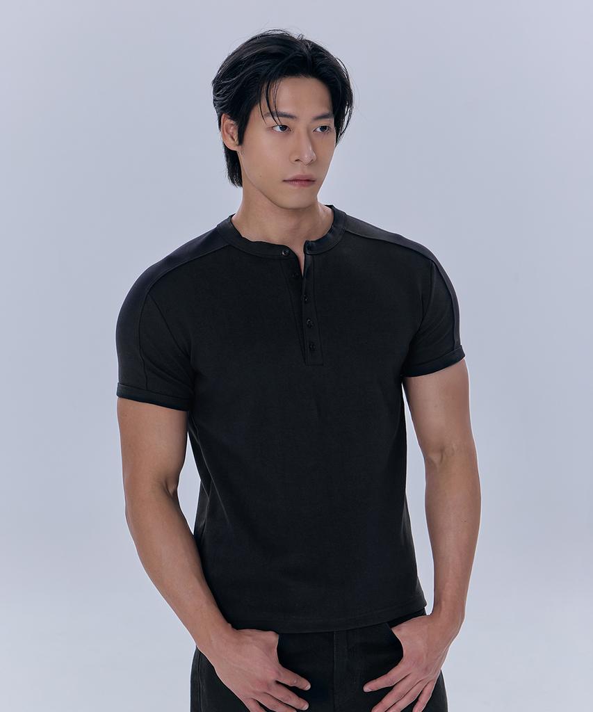 NINEZ Cotton Spandex Cut Henley Neck Muscle Fit T-Shirt (2 Colors)