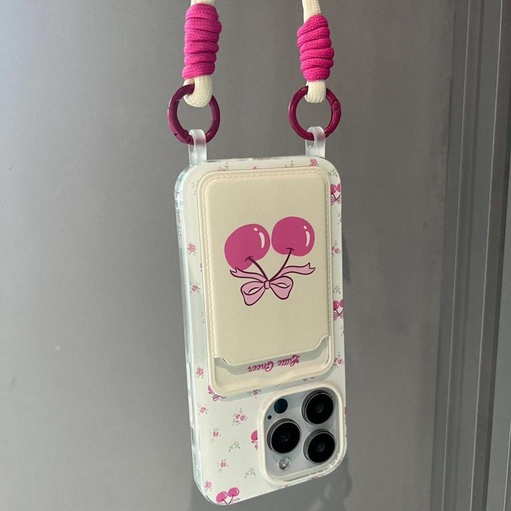 Pink Cherry совместим с моделями Apple 15-11 и PRO.