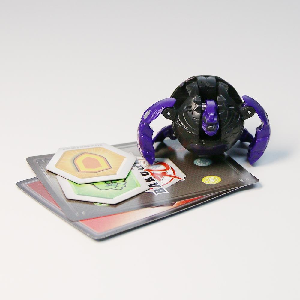 Настольная игра Bakugan Battle Brawlers с прозрачными фигурками и множеством персонажей