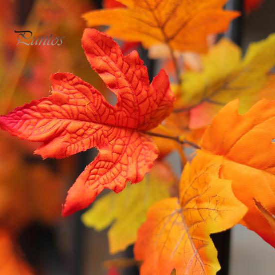 6.5Ft Fall Maple Leaf Garland Artificial Autumn Leaf Hanging Vine Decoration Realistic Thanksgiving Foliage Decor for Home Wedding Garden Office