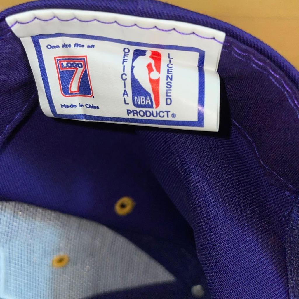 Б/у кепка Los Angeles Lakers