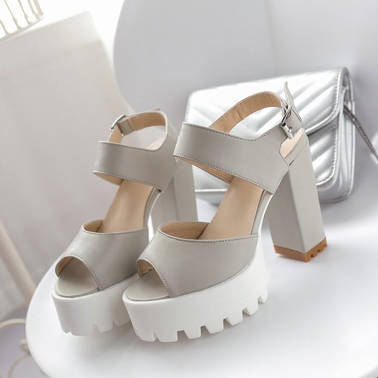 2018 Summer New Thick Heel High Heel Waterproof Table Thick Strap Buckle Fish Mouth Sandals Women