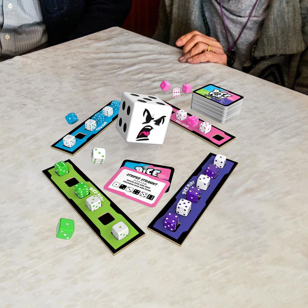 Fast-paced Family Dice Game, A Great Toy Gift For Boys And Girls, Teens And Adults, Suitable For Ages 7-99
