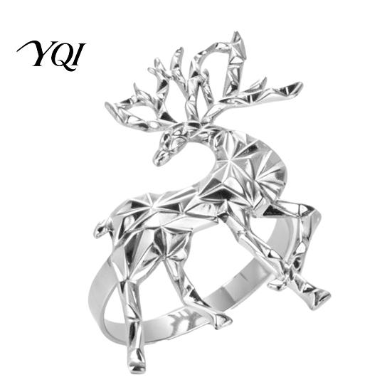Unique Animal Shape Napkin Rings Christmas Deer Ring, Faceted Metal Elk Holder, Reusable Formal Dinner Table Decor Ring for Xmas Holiday Wedding