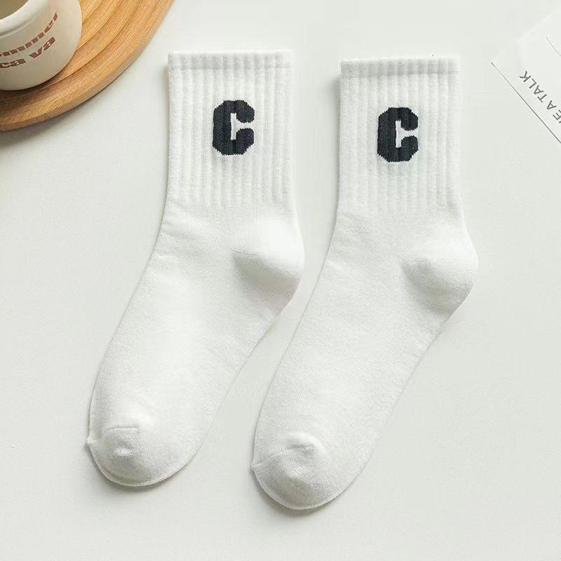 Женские полосатые носки средней длины для похудения, универсальный высококачественный модный дизайн для осени/зимы, стиль Forest Campus с буквой C