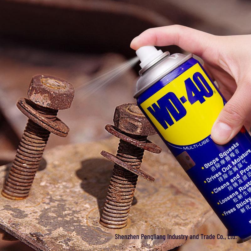 WD-40 Средство от ржавчины: 300 мл Антикоррозийное и смазывающее масло для металла – Очищает, откручивает винты и предотвращает коррозию.