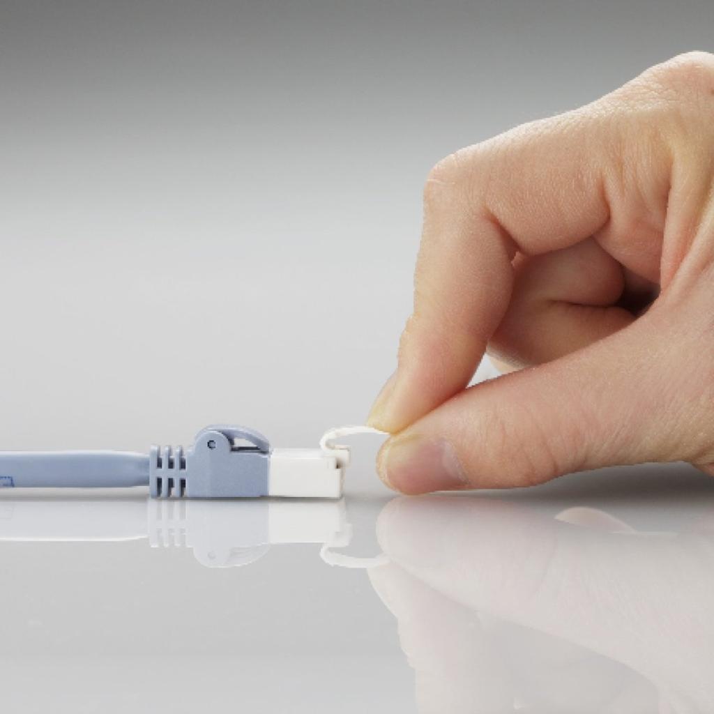 Elecom Кабель LAN CAT6 15 м, небьющийся, с защитой от поломки гвоздя, супер плоский, синий LD-GFT/BU150