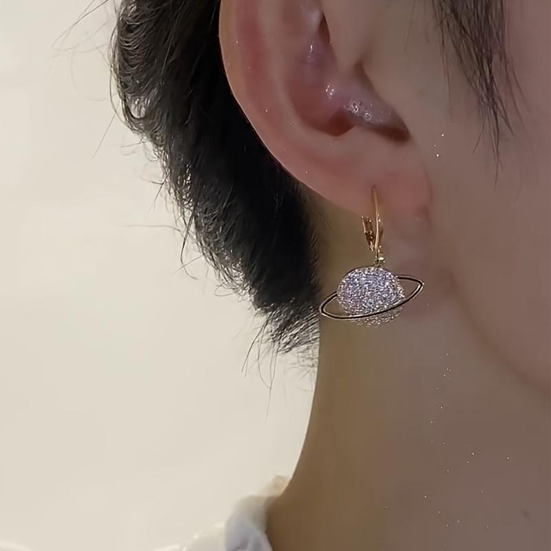 Элегантные асимметричные длинные серьги-подвески, штифт из сплава, камень декабря, тематика дня Марди Гра, универсальные для повседневного ношения и отдыха