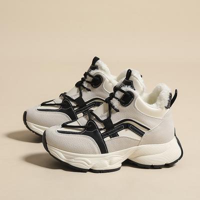 Женские зимние высокие кроссовки на подкладке из искусственного меха. Противоскользящие теплые кроссовки на флисовой подкладке. Зимние ботинки из искусственной кожи. Спортивные короткие ботильоны женские.