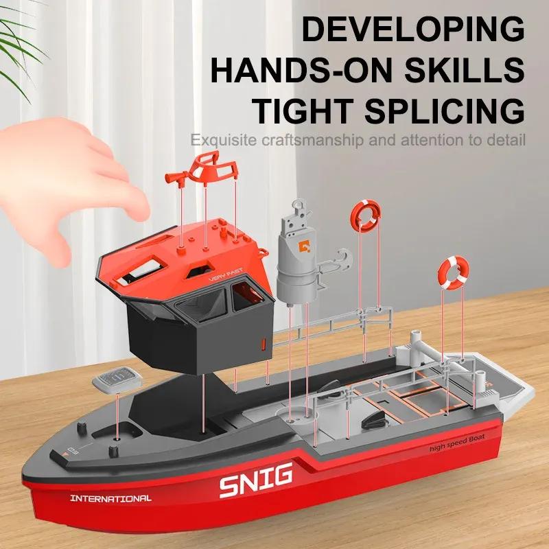 Rc Speedoat Rescue Boats Model 50M Long Range Wireless 2.4G Radio Control Boat Ship 8Km/h Electric Toys for Children Boys Kids
