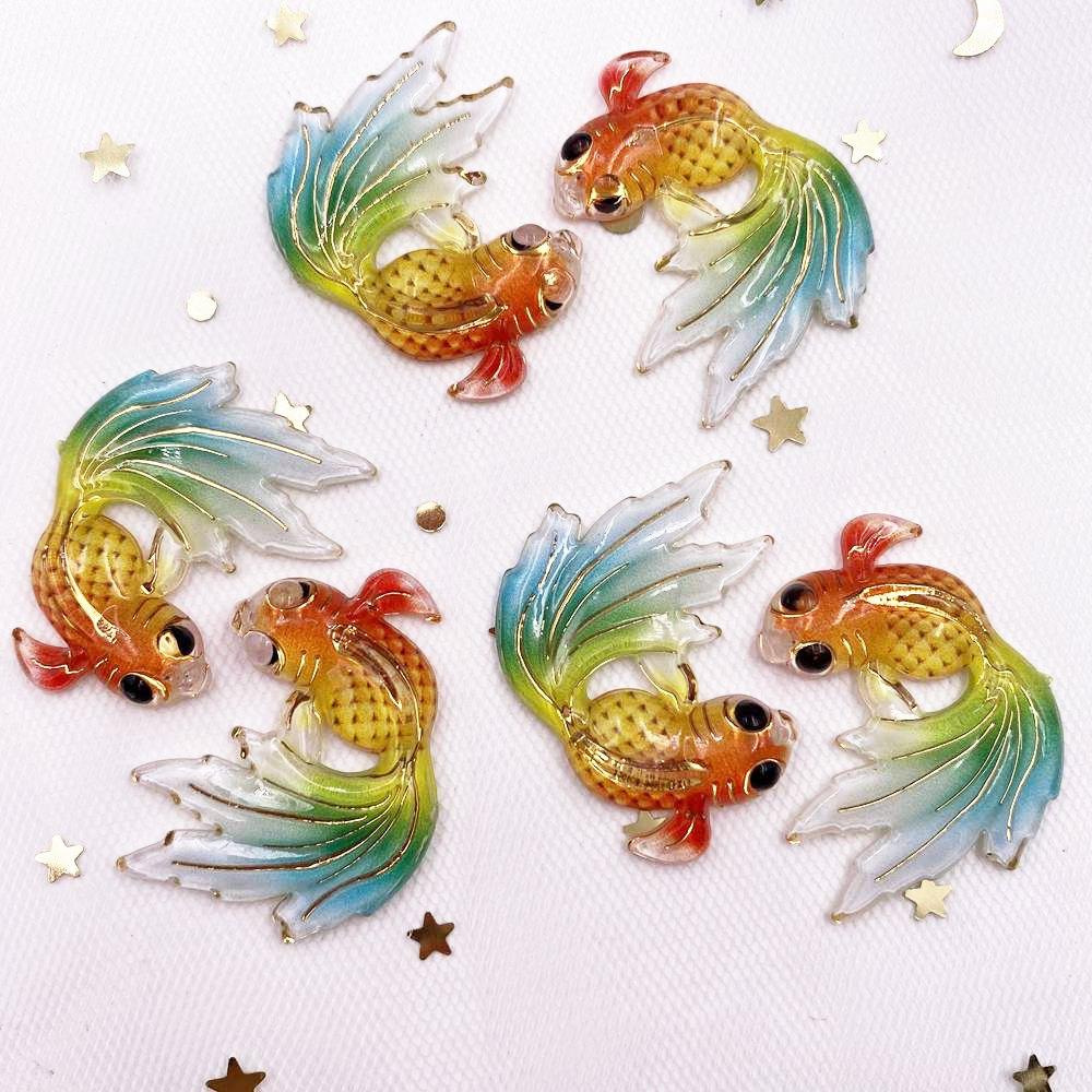 8 шт., блестящие цветные пуговицы в виде золотой рыбки из смолы, пуговицы с плоской задней частью, стразы для скрапбукинга, 1 отверстие, свадебная аппликация, украшения для рукоделия, ремесло