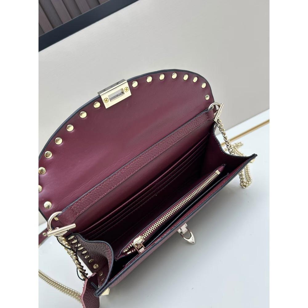 Трендовая летняя новинка повседневная сумка-мессенджер на плечо со шпильками маленькая квадратная сумка персонализированная сумка для телефона маленькая свежая женская сумка оптом