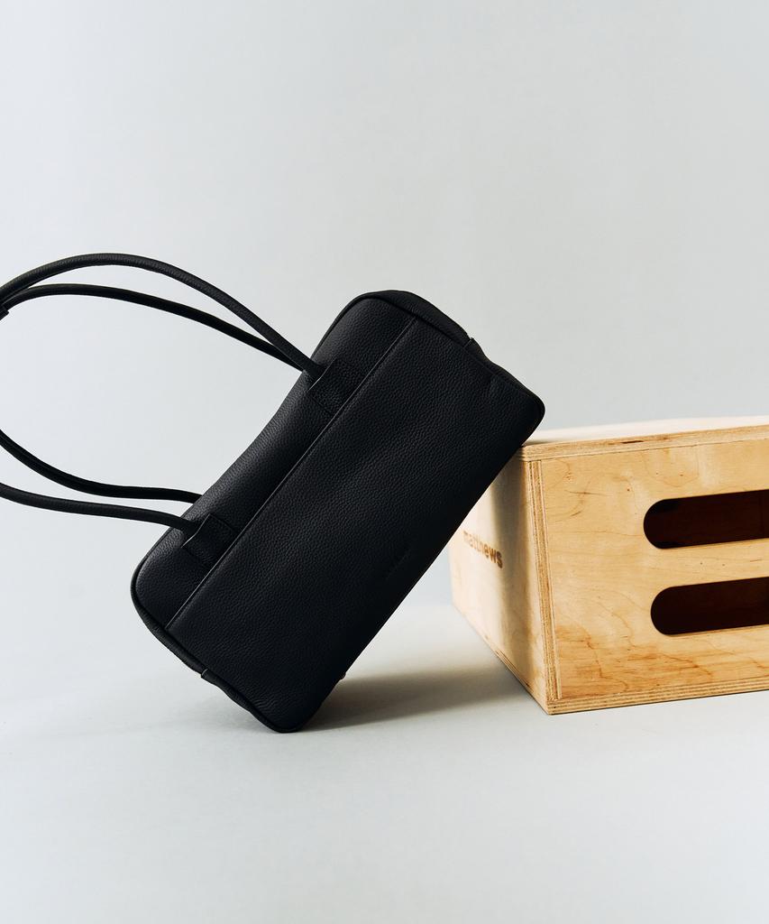 Siyazu Siac3137 Puff Bag_Black
