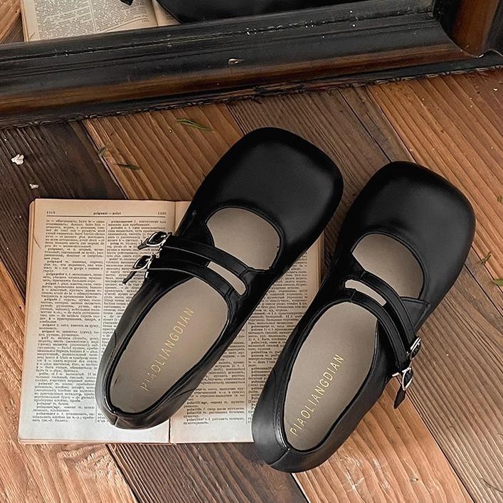 Туфли Мэри Джейн на плоской подошве в стиле ретро, новые женские туфли Мэри Джейн на весну и осень 2025 года, юбка, французские туфли Мэри Джейн на плоской подошве, маленькие кожаные туфли