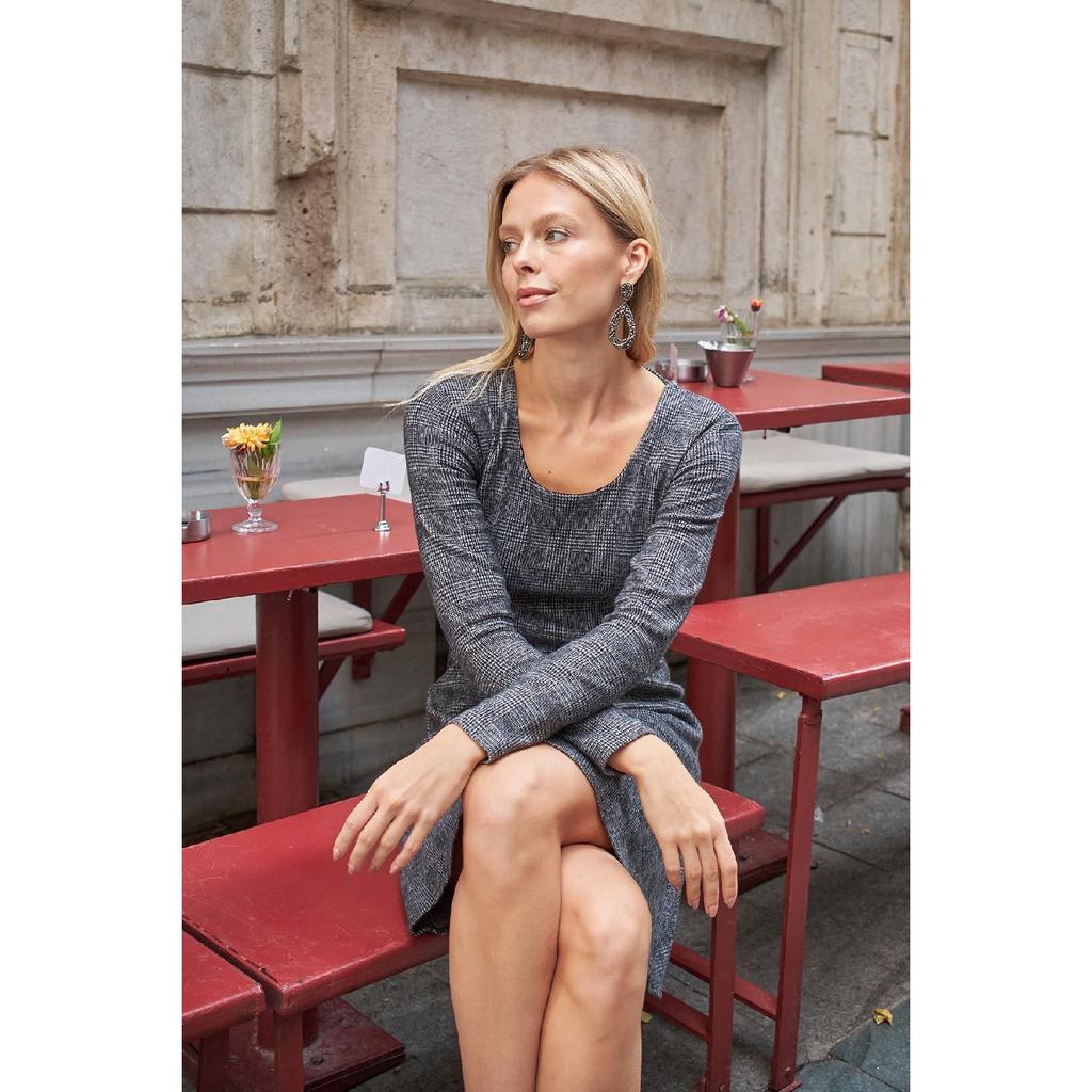 Зимняя юбка с рисунком, платье из гибкой ткани Kilos из шерсти, черная диагональ