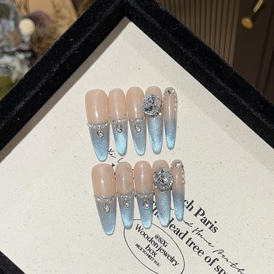 Смурфики весной и летом. Естественное чистое небо. Озеро. Вдохновение. Стеклянная бусина. Кошачий глаз. Броня из К9.