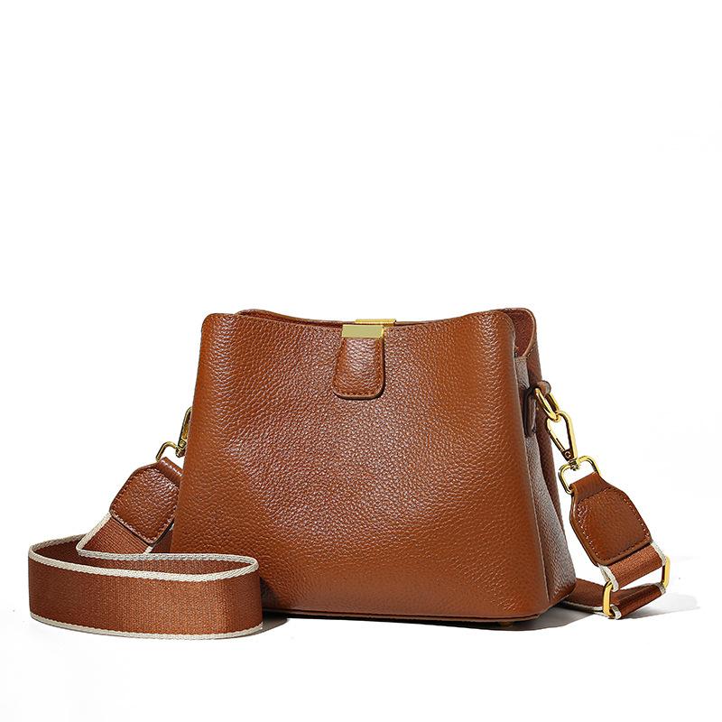 High-end Genuine Leather Women's Bag Fashionable and Simple Single-shoulder Crossbody Bag Cowhide Bucket Bag