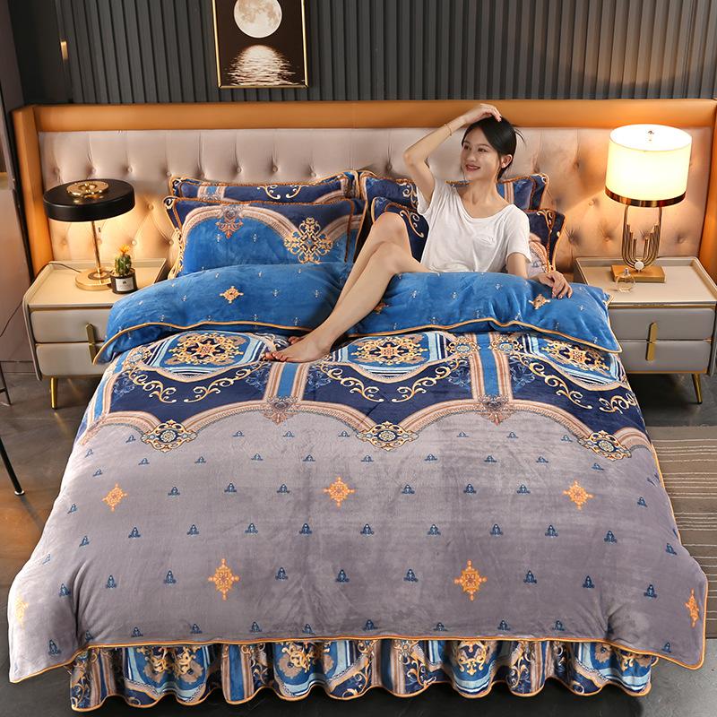 Thickened Milk Velvet Four-piece Set, Flannel Sheets and Quilt Cover, Coral Velvet Three-piece Bedding Set