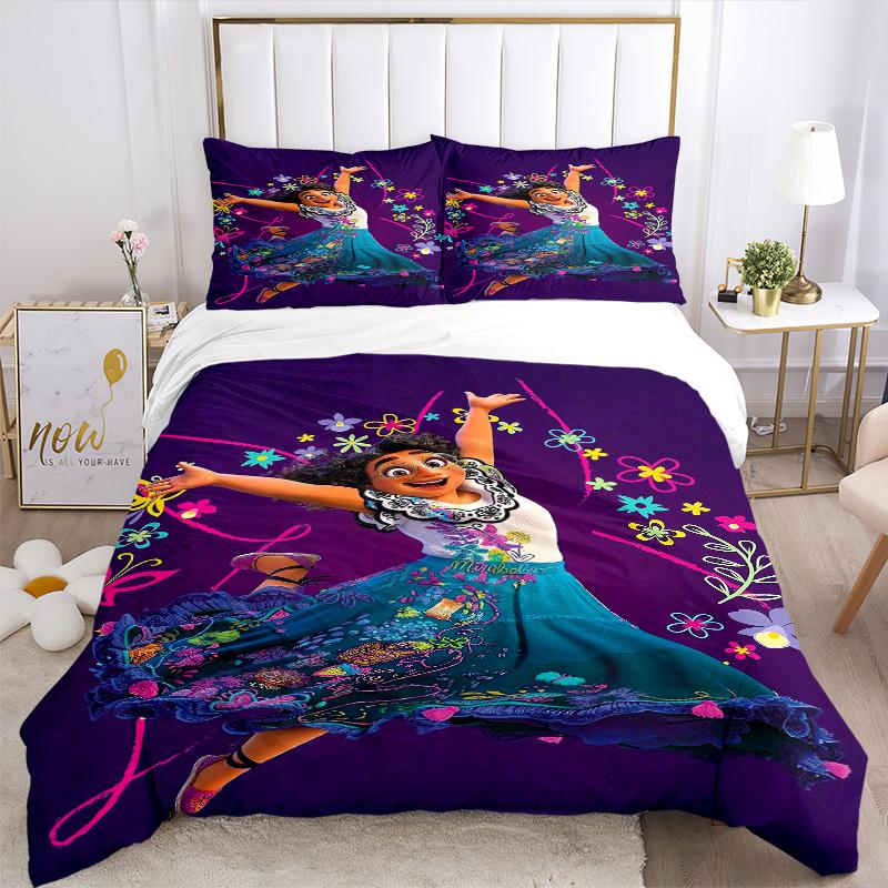 3pcs Happy Mirabel Encanto Printed Quilt Set - Includes 1 Quilt Cover and 2 Pillowcases, Machine Washable - Suitable for All Seasons.S057