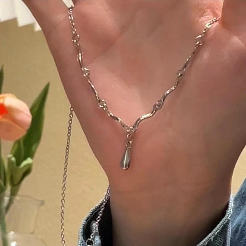 Двойное кольцо с цветными бриллиантами 2025 года в корейском стиле — модный, простой, высококачественный легкий роскошный дизайн для женщин