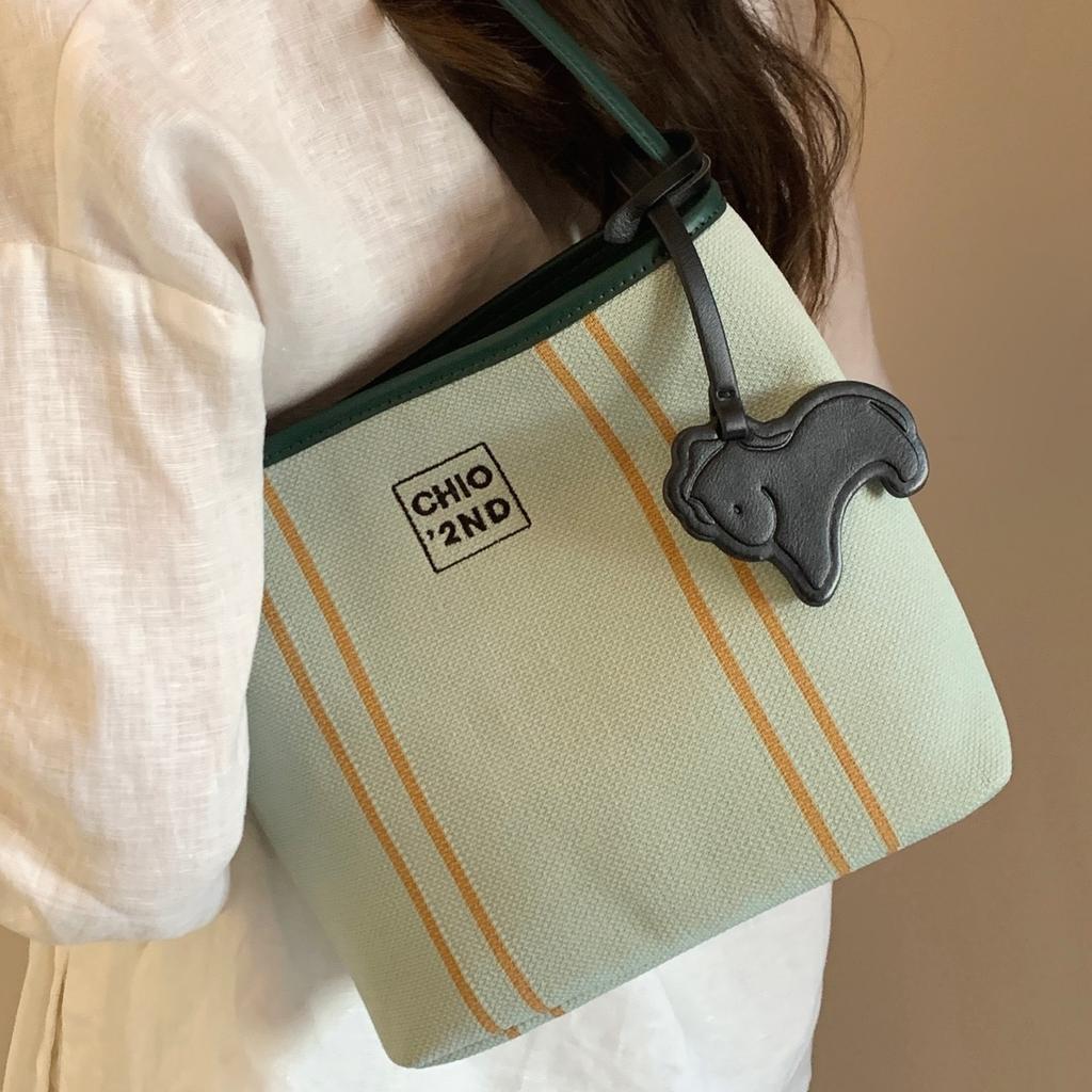 Маленькая сумка-тоут «Мелодия» женская летняя ручная тканевая сумка маленькая рабочая сумка через плечо