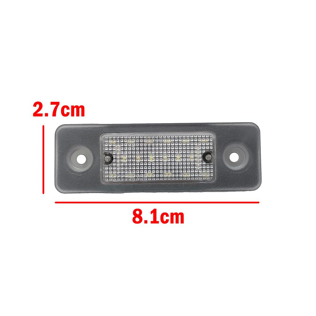 1 пара фонарей подсветки номерного знака для Volvo C30 2006-2013